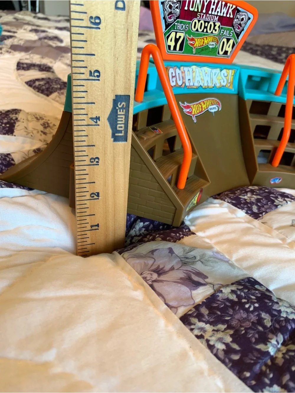 Hot Wheels Tony Hawk Skate Stadium Playset - Teal and Orange
